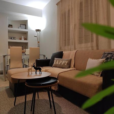 Apartament Cosy House With Garden Wolos Zewnętrze zdjęcie