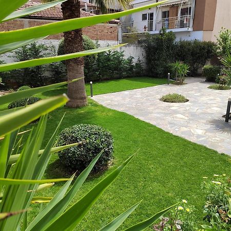 Apartament Cosy House With Garden Wolos Zewnętrze zdjęcie