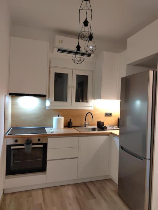 Apartament Cosy House With Garden Wolos Zewnętrze zdjęcie