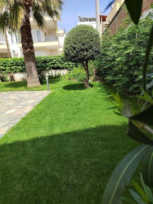 Apartament Cosy House With Garden Wolos Zewnętrze zdjęcie