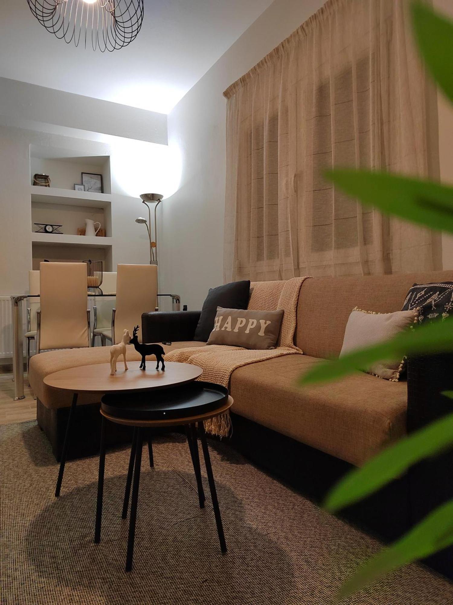 Apartament Cosy House With Garden Wolos Zewnętrze zdjęcie