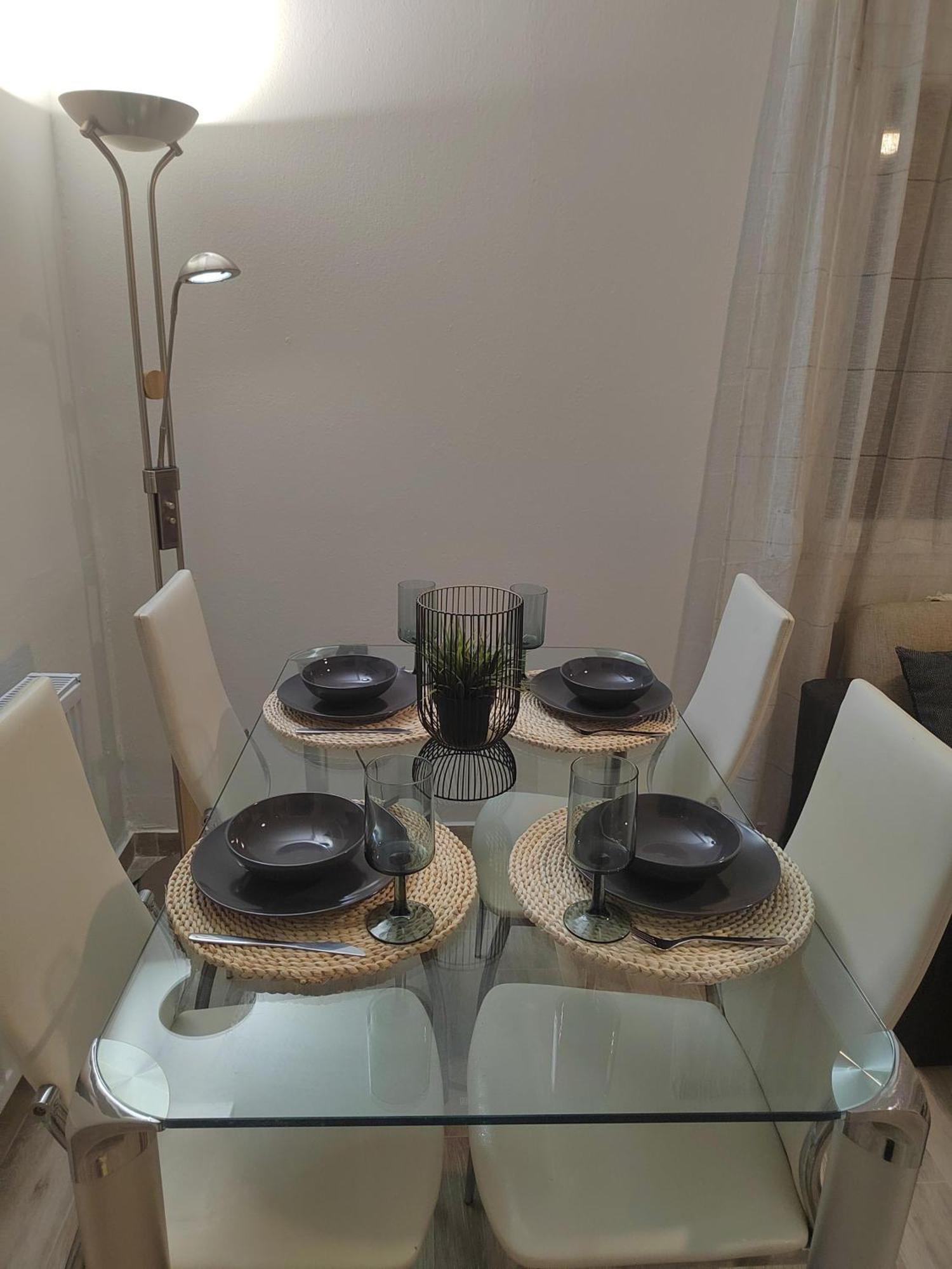 Apartament Cosy House With Garden Wolos Zewnętrze zdjęcie